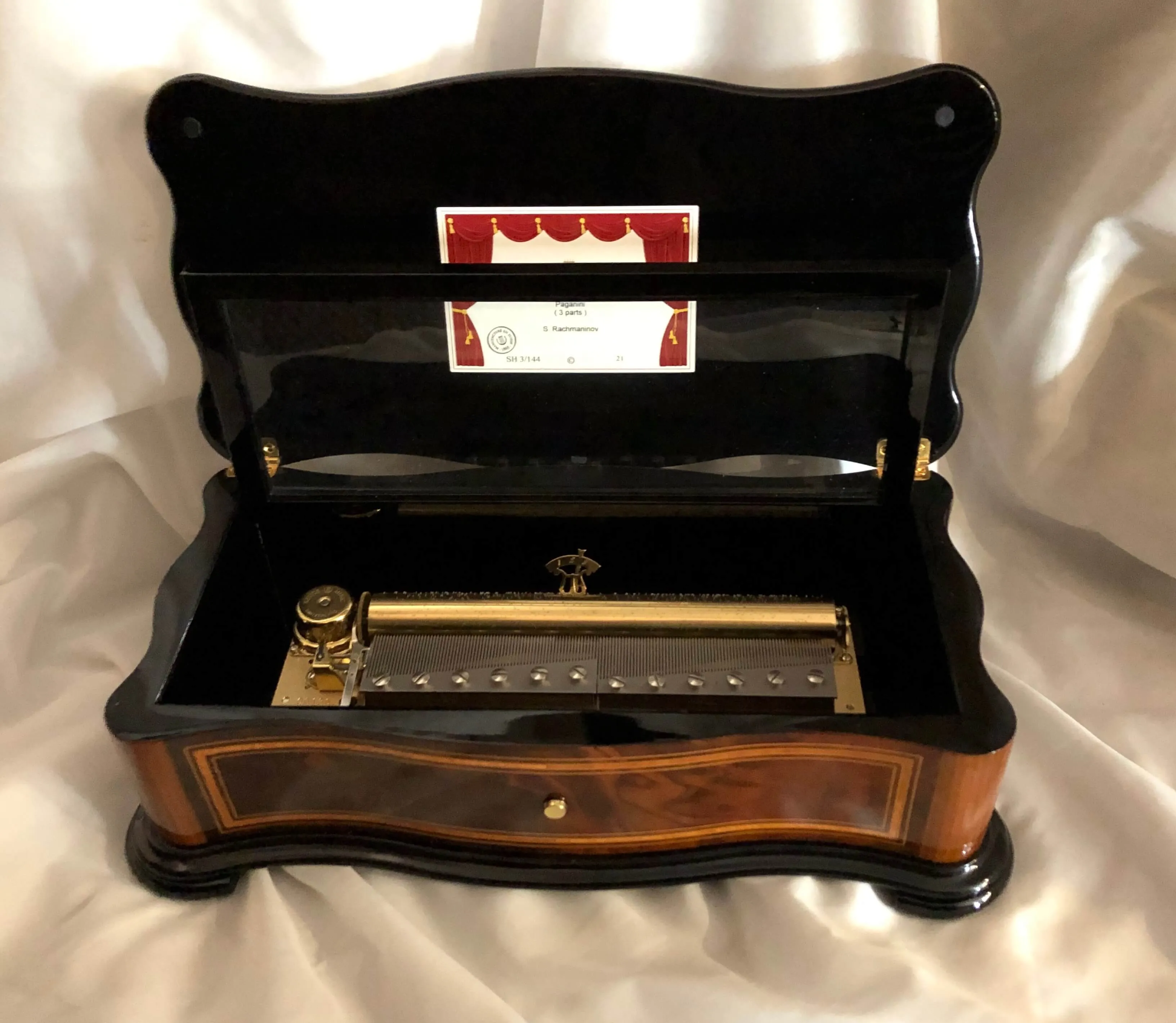 #175 Music Box