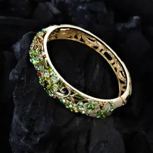 Bracelet-'Flower Power- Peridot