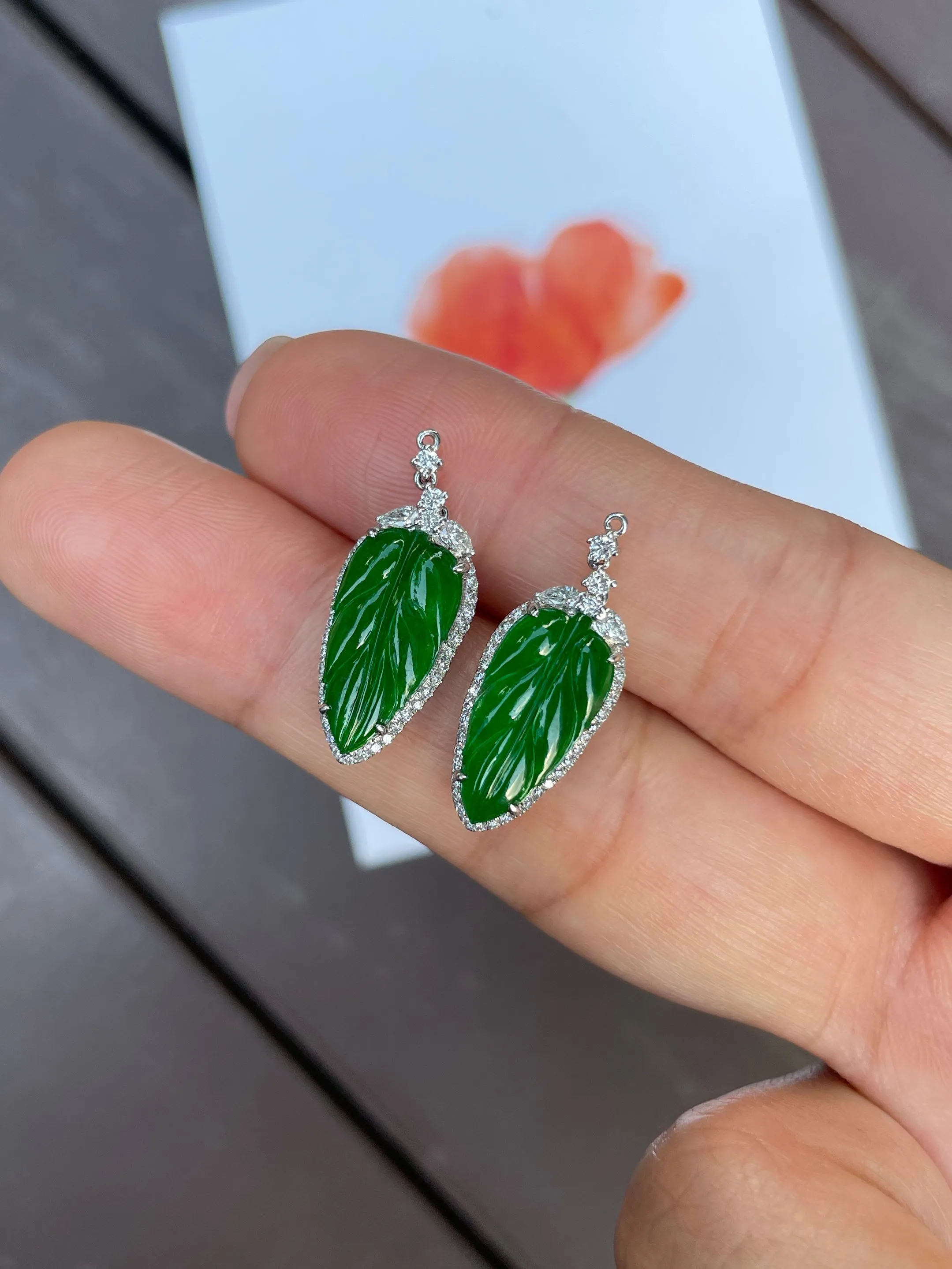 Icy Jade Cabochon With Green Leaf Jade Earrings (NJE031)