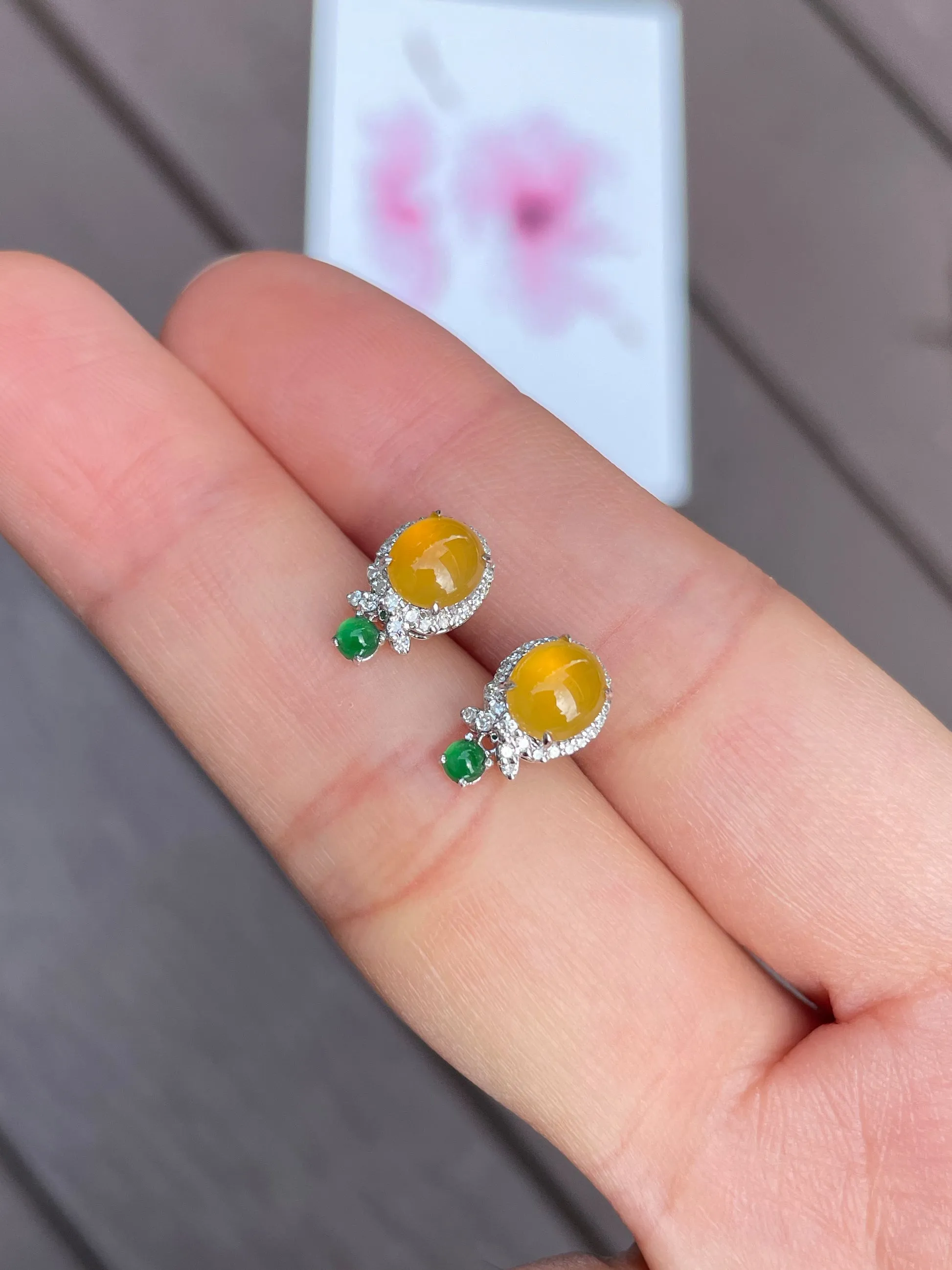 Icy Yellow Jade Cabochon Earrings (NJE030)
