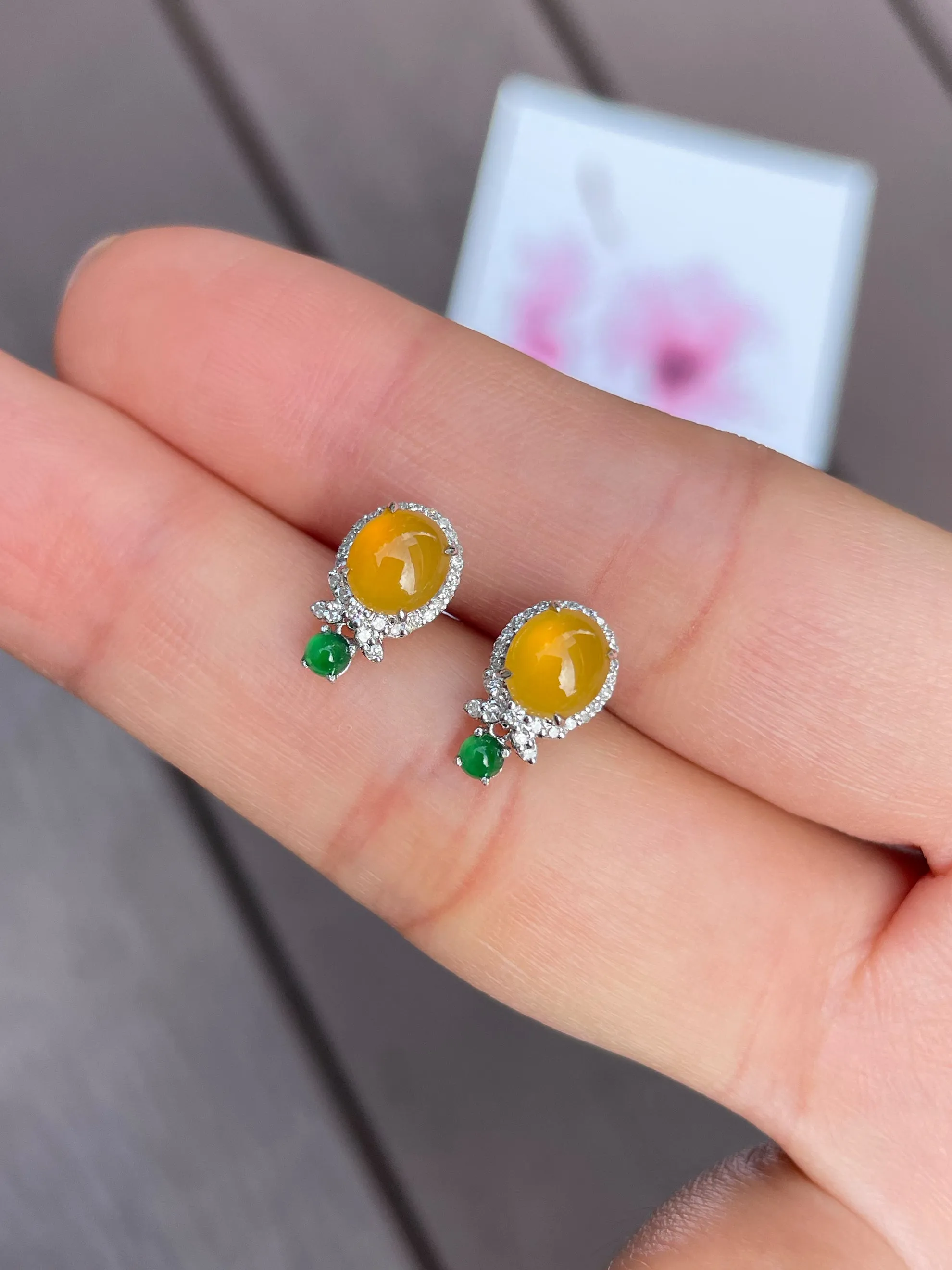 Icy Yellow Jade Cabochon Earrings (NJE030)