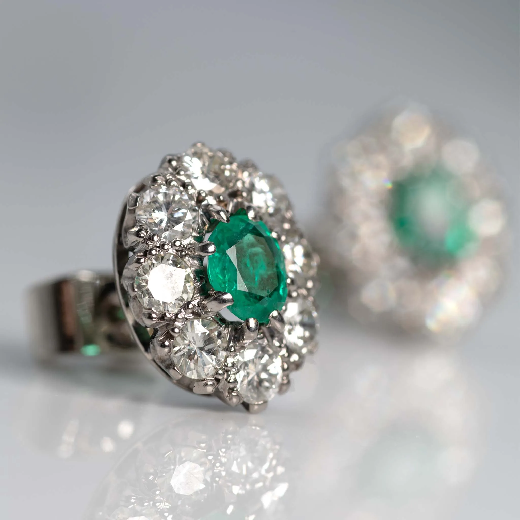 Vintage 18ct White Gold Emerald and Diamond Cluster Earrings
